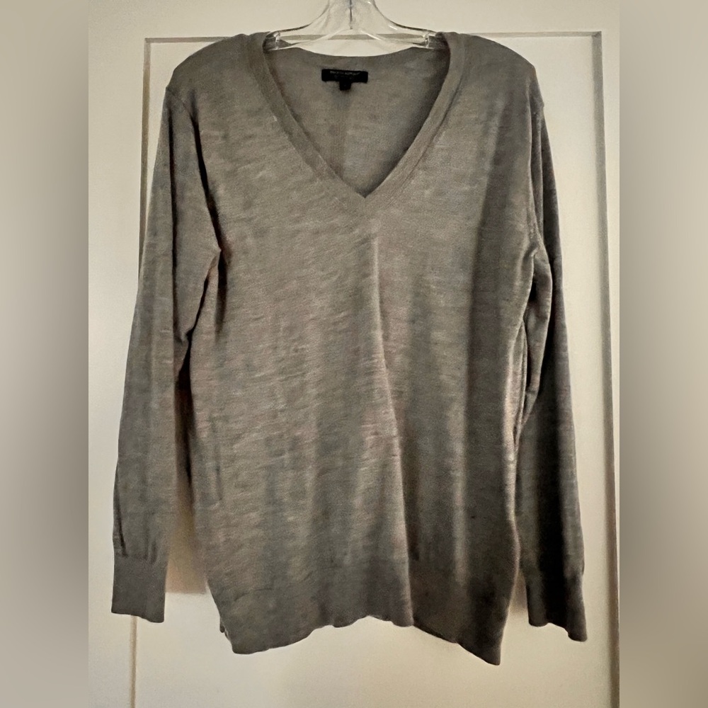 Banana Republic Women's V-Neck Sweater - Gray Merino XLarge